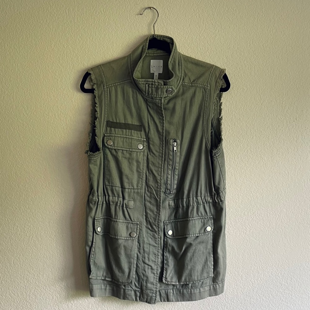 Leith Utility Vest.